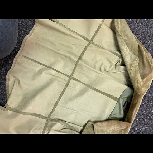 Women’s suede jacket size medium - Picture 4 of 8